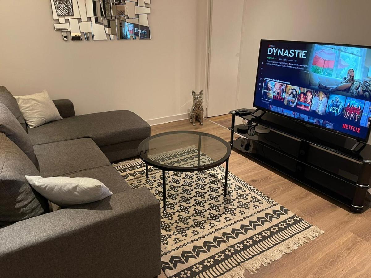Le Black & White, Hyper Centre - Paisible- Wifi Hd- Netflix- Proche Gare -Ideal Couple Et Business Ніор Екстер'єр фото